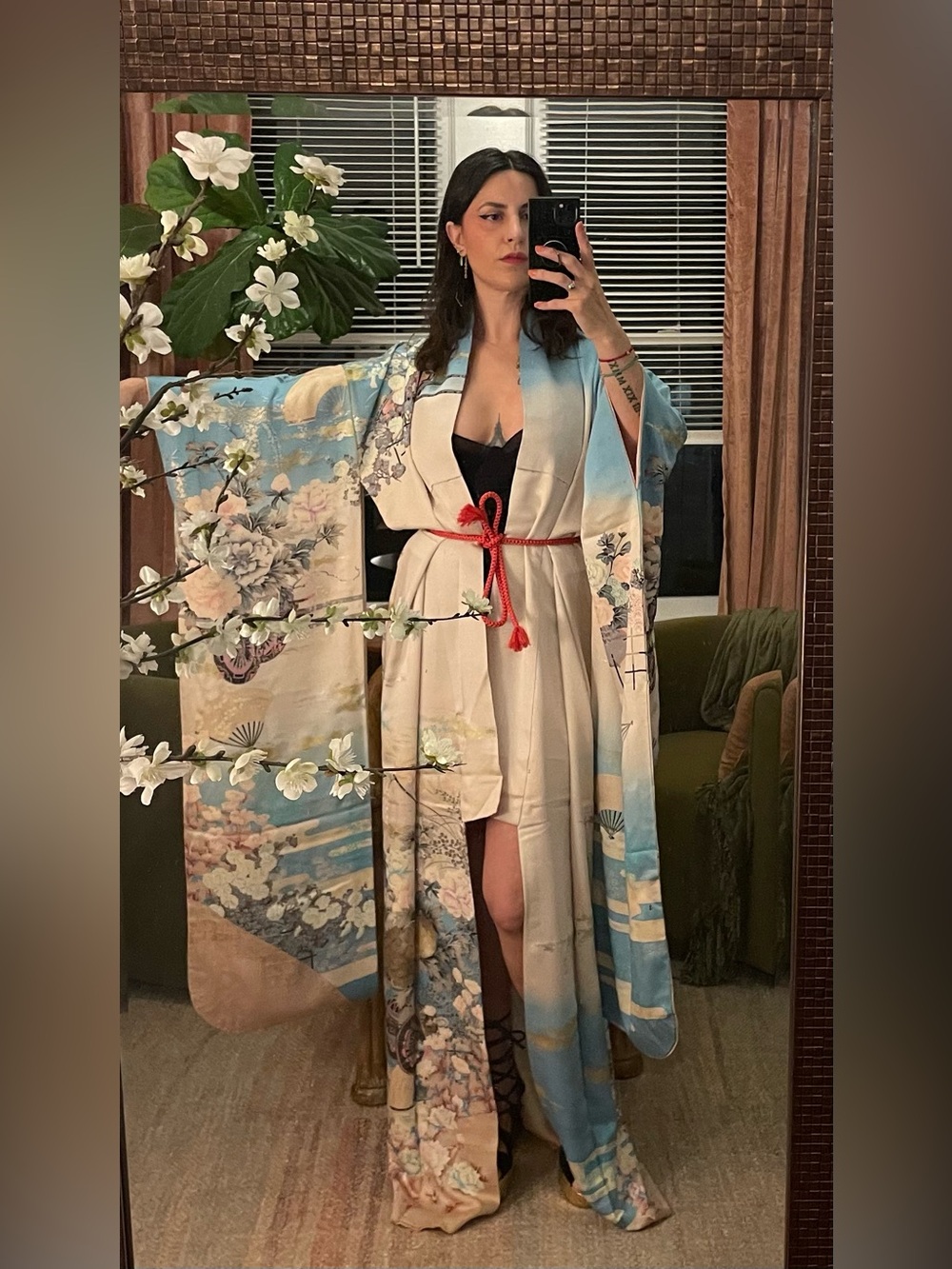 Vintage Japanese furisode kimono pink sky blue floral flowers chariot